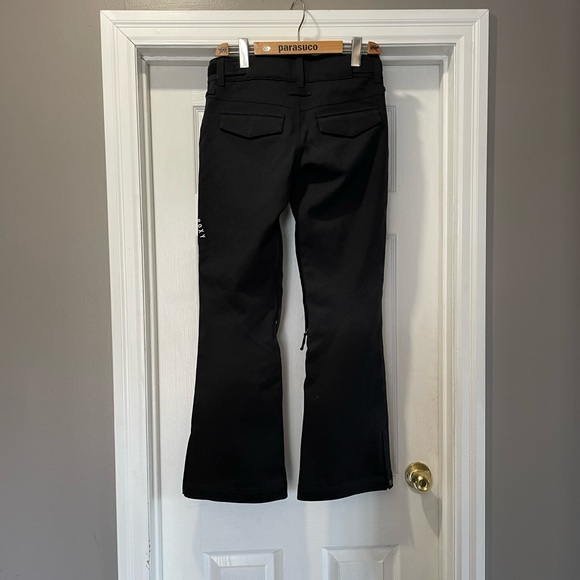Roxy snowboard pants - Picture 2 of 3